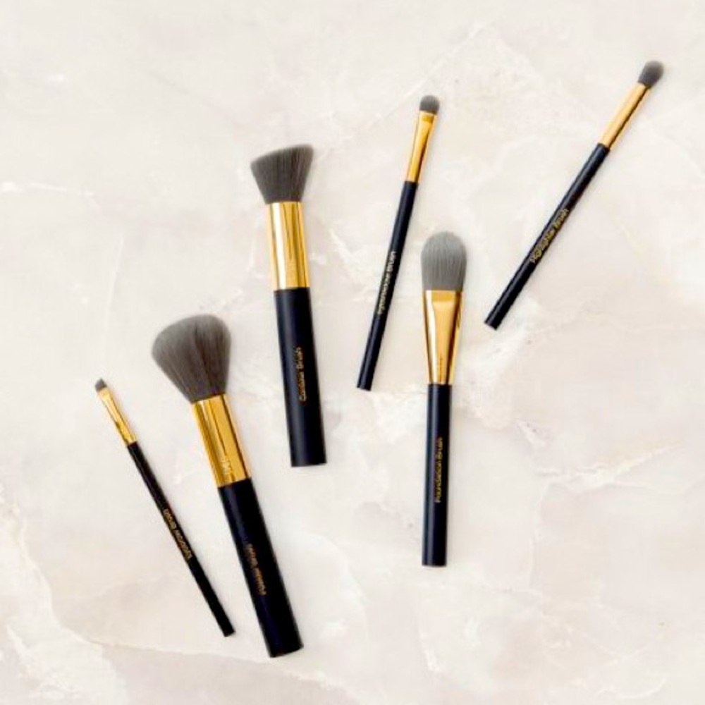 Billion Dollar Beauty Brush Set - 6 Brushes